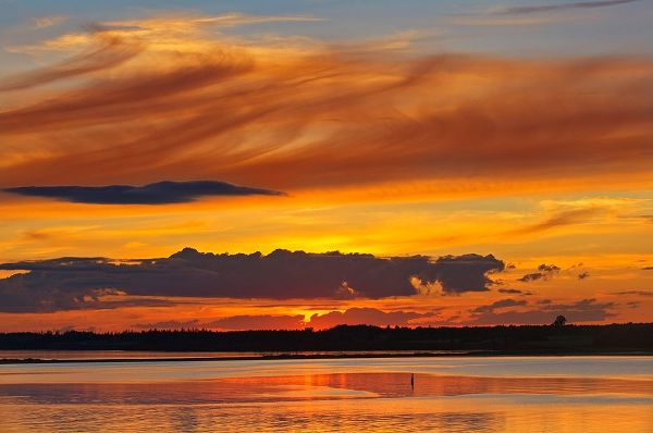 Canada-Prince Edward Island-Wood Islands Sunset over Northumberland Strait